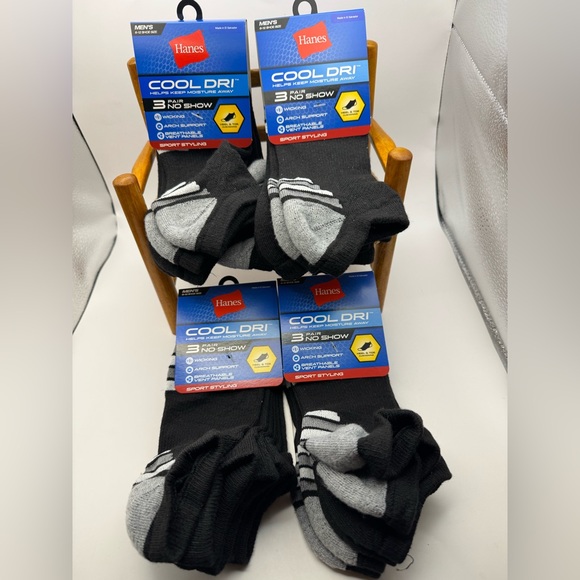New Hanes Men's 12 PAIRS Cool Dri No Show Socks BLACK 6-12 Shoe Size - Picture 1 of 8